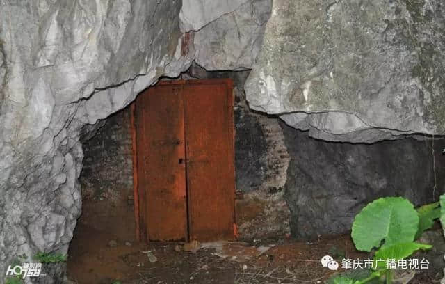 游七星岩时总被遗忘的两座小山，一起揭开它们的神秘面纱