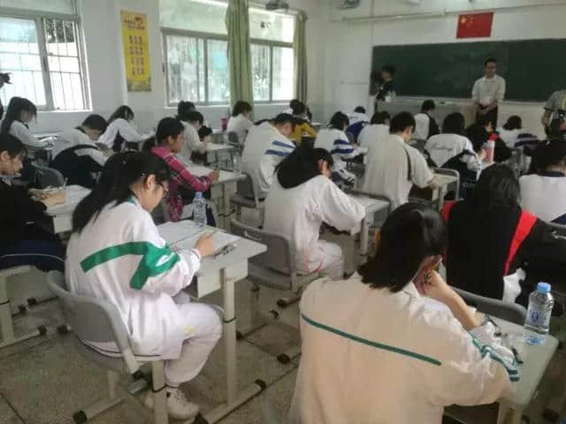 潮汕三市学生大比拼：濠江学子勇夺二等奖！“星河杯”潮汕中小学生作文比赛现场决赛获奖名单出炉