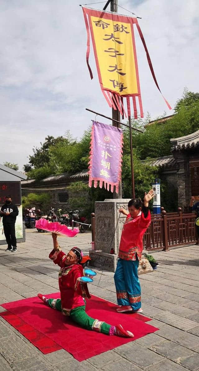 厉害了！七旬老艺人演绎青州200年历史街舞——扑蝴蝶