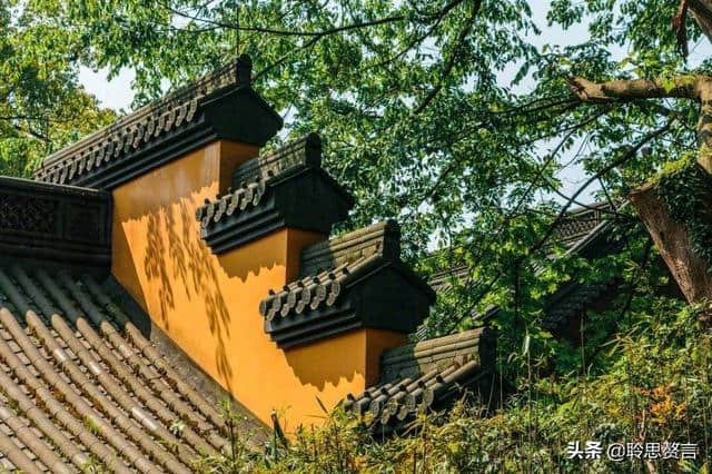 读一首诗常建《题破山寺后禅院》，寺庙里独见的禅意幽境