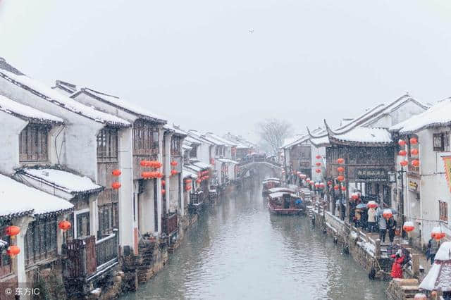 题破山寺后禅院