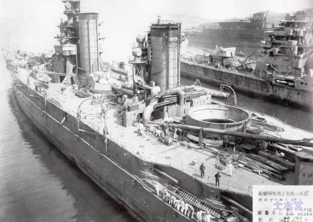 危楼高百尺，日本战列舰为何钟爱高耸舰桥，原来是因这艘残疾战舰