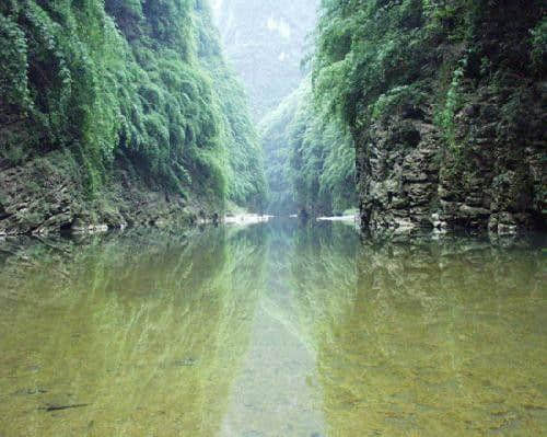 望海潮-阿依河景区