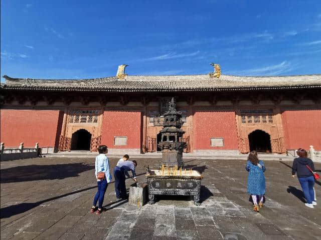 山西大同华严寺