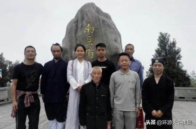 为何现在终南山上的道士越聚越多？当地村民：说出来可能你也不信