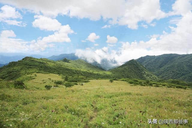 一座非凡的山脉 必然有着不同寻常的身世 游历终南山秦楚古道