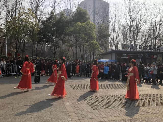 春节游钟山：晴雨都浪漫，感动在身旁