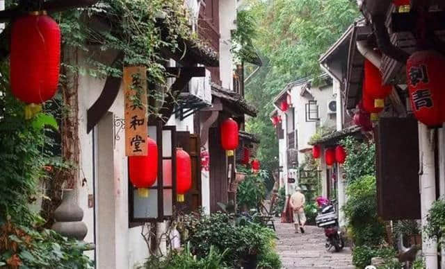 冷门旅游文化：南宋御街，北山路，小河直街，南高峰