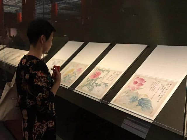 置身花木世界，尽赏万紫千红！故宫“中国古代花木题材文物特展”亮相午门