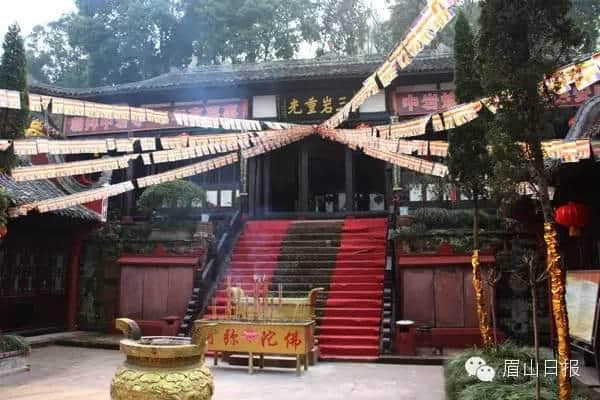 新年新景新去处东坡初恋地——青神中岩寺换新颜