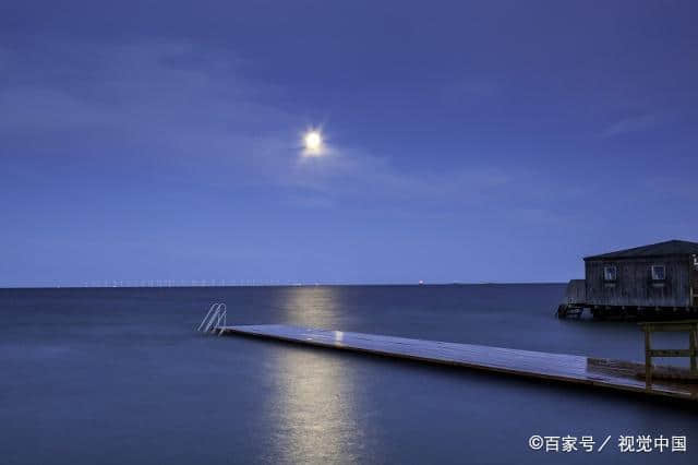 木兰花令  夜深沉