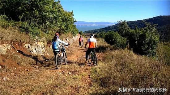 昆明附近，木末芙蓉花，山中发红萼，这条另类路线，你骑行过吗？