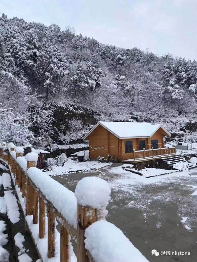 只缘身在此山中：忍住看你，却忍不住想你