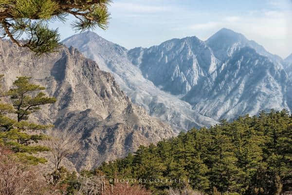 苍茫大地，深入贺兰山秘境