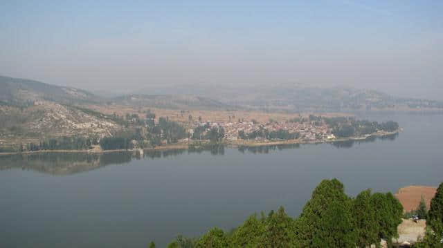 新泰法云山和正觉寺