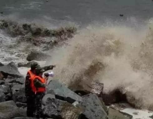 福州都市传说，能镇“腥风血雨”的镇海楼