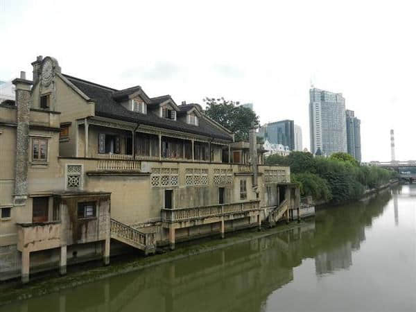 2013年6月29日，上海普陀（真如寺），上海浦东