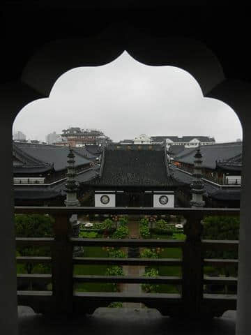 2013年6月29日，上海普陀（真如寺），上海浦东