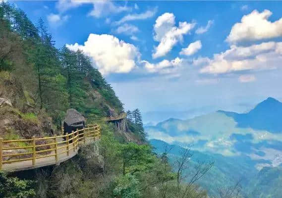 【免票三天】助力旅发大会，明月山、天柱峰、万载古城三天免票了！