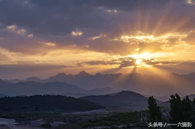 山西鹅屋天柱峰