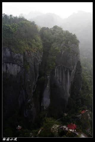 险峻虎啸岩 壮观天游峰——福建武夷游之山篇