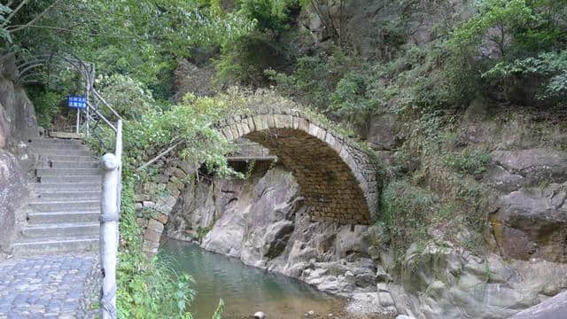 聚各景点之精华的“天台山”