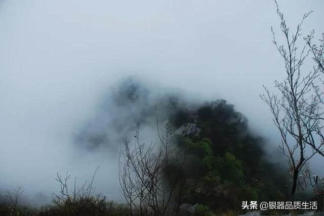 庐山烟雨浙江潮