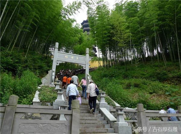 佛教禅宗五大名刹之一的东南佛国-宁波天童寺