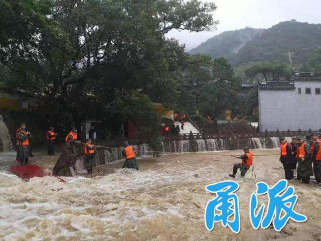 忧心！1700多年绝美古刹天童寺今晨遭遇罕见山洪