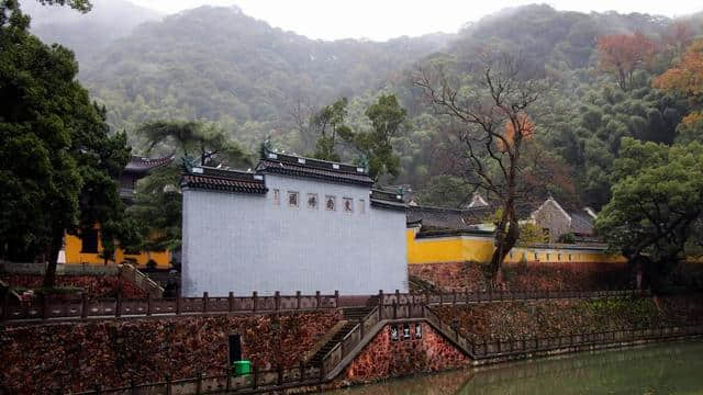 中国历座寺庙之海天佛阁天童寺