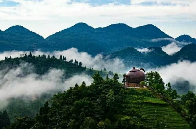 鹧鸪天-伍家台景区