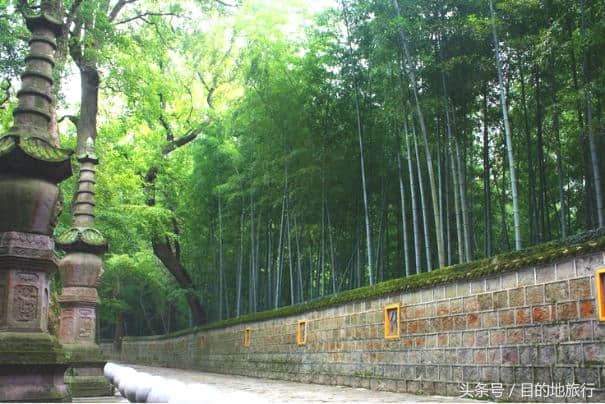 “东南佛国”：天童寺