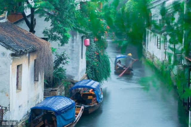 描写（雨）的古诗词100卷 红楼隔雨相望冷，珠箔飘灯独自归