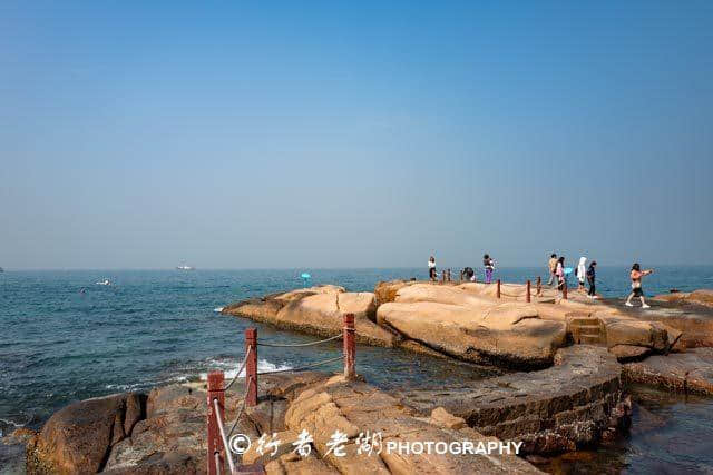 文天祥《过零丁洋》写的就是这里，如今风景秀丽，却很少有人知道