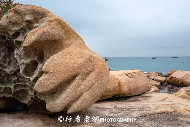 文天祥《过零丁洋》写的就是这里，如今风景秀丽，却很少有人知道