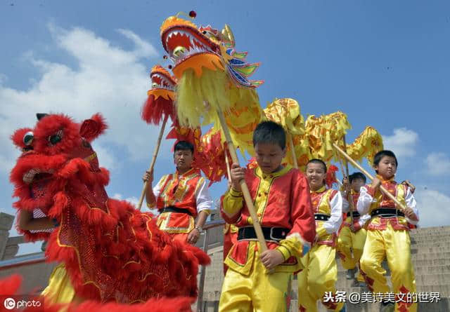 张岱《陶庵梦忆》的戏剧人生