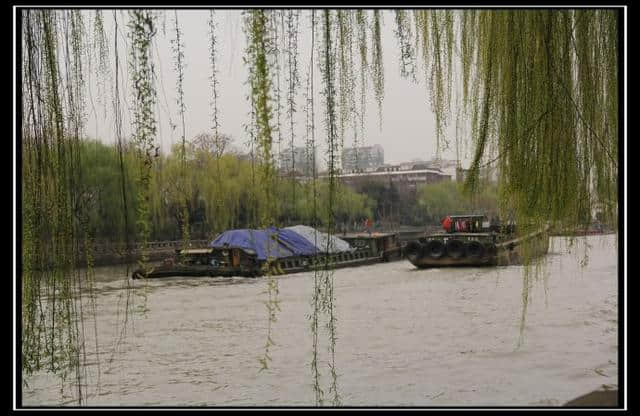 描写雨中景色的绝美古诗词！总有一首是你喜欢的。