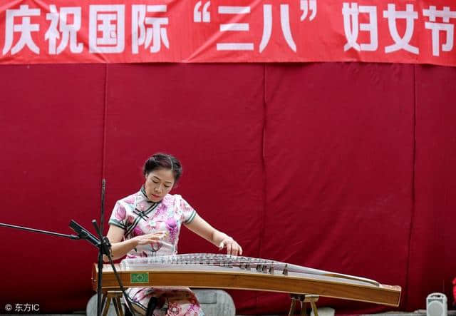 沉鱼落雁，闭月羞花。国色天香，倾国倾城。赞美女子的词语千千万