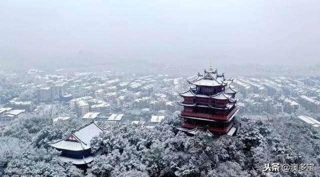 太常引-瑞雪壮山河