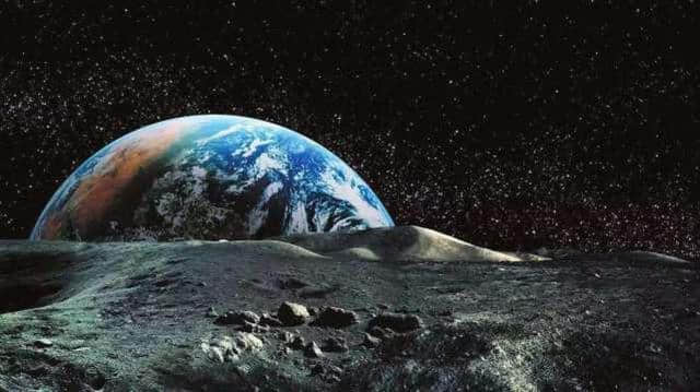 月球表面藏有太阳系历史资料，与地球生命有关，美国渴望再次登月