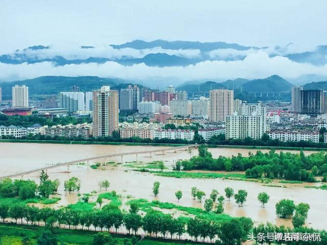 连日阴雨过后，宝鸡影友随拍“云横秦岭似玉带”~图片集锦