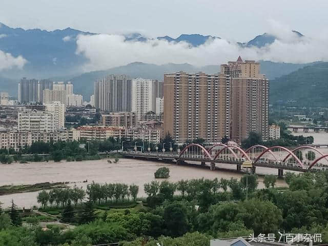 连日阴雨过后，宝鸡影友随拍“云横秦岭似玉带”~图片集锦