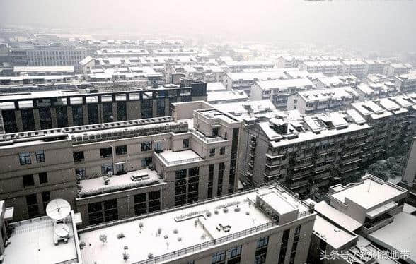 大雪刷屏朋友圈，这些句子让你更有格调地晒雪