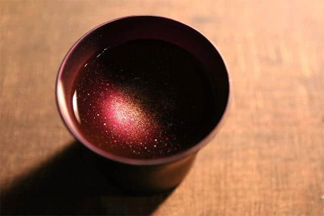 神奇！把白水变成琼浆玉液的“星光杯”